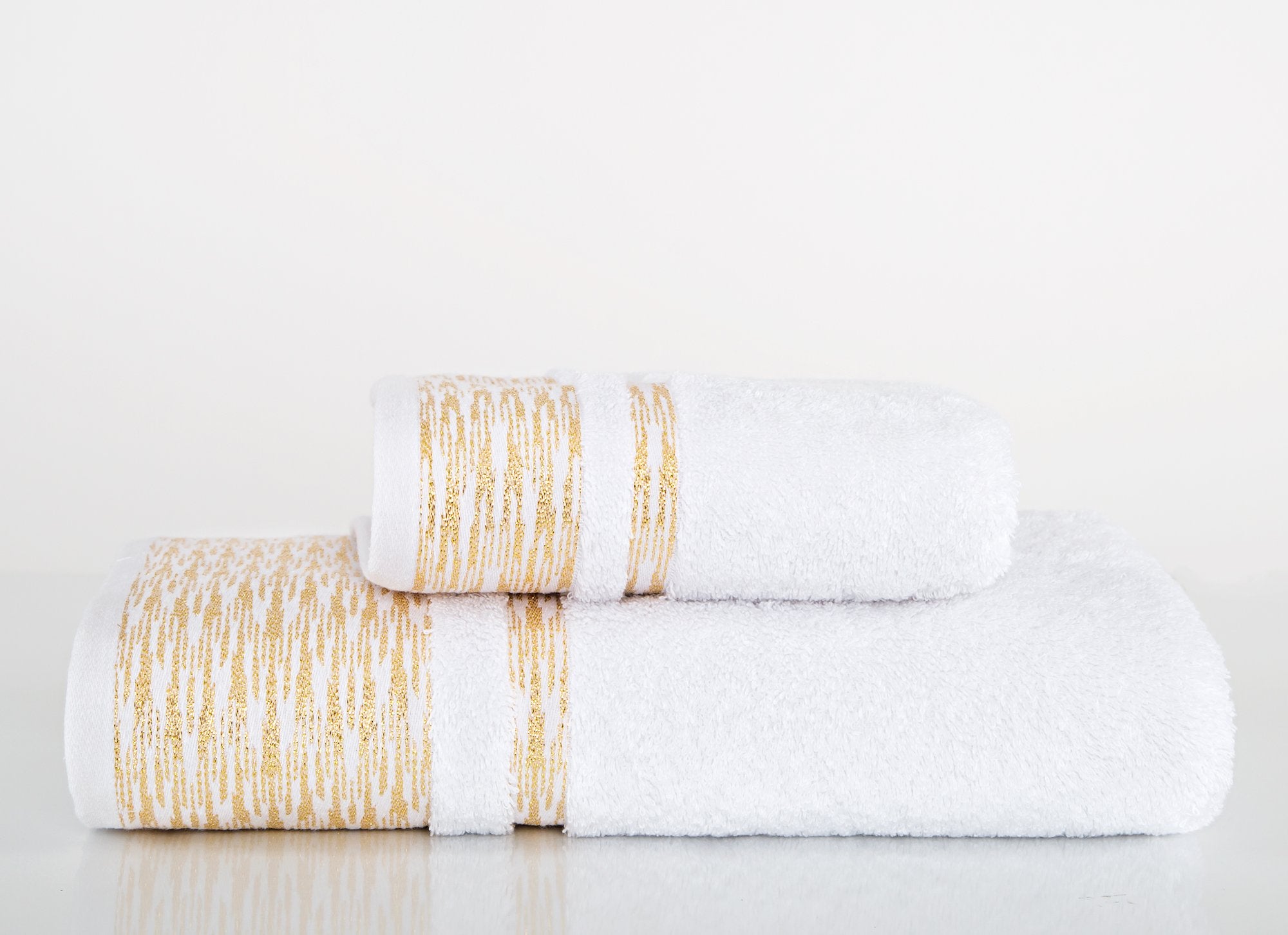 Elegant Linen Gilt Chevron Bath and Hand Towel