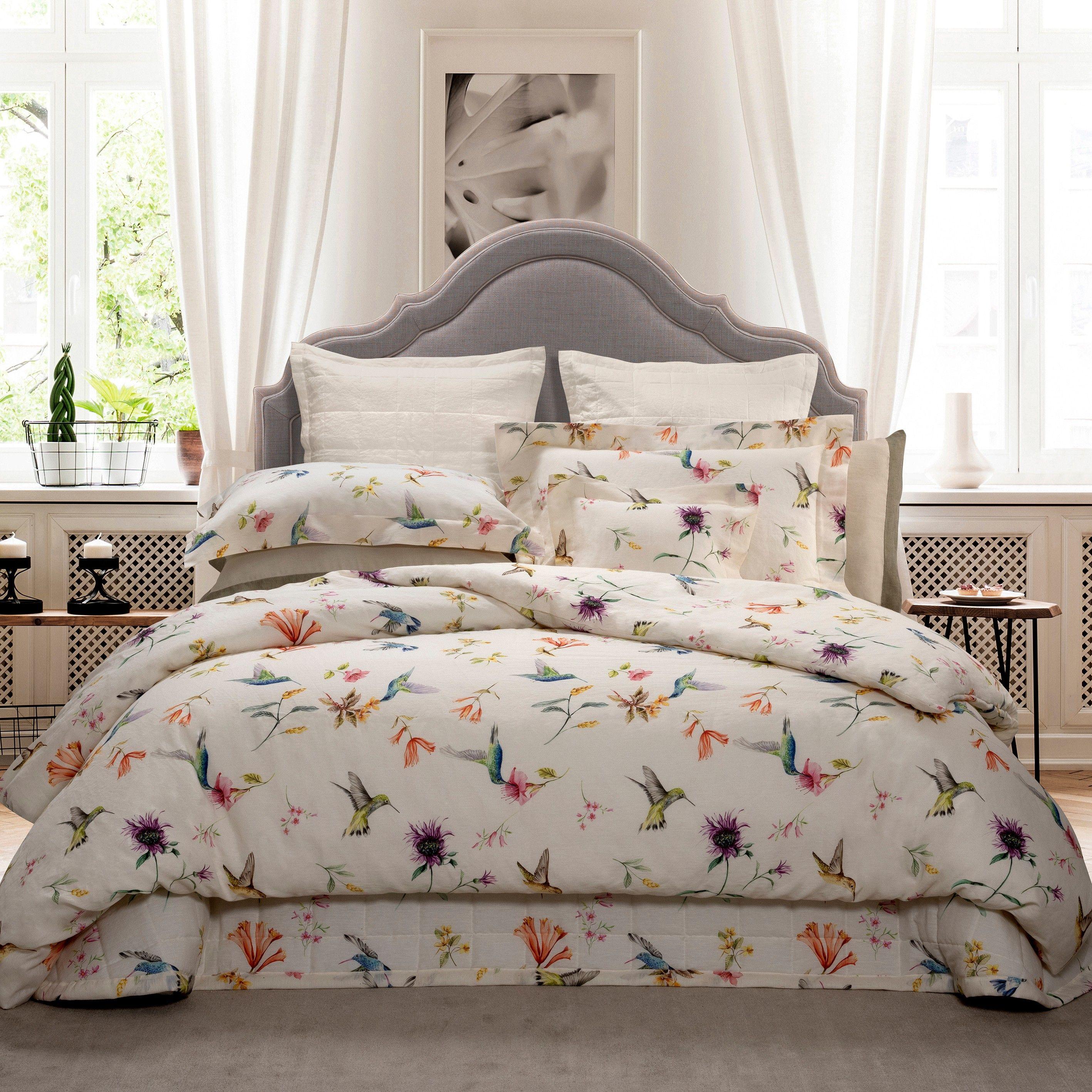 Hummingbird 4 Piece Bedding Set - Elegant Linen