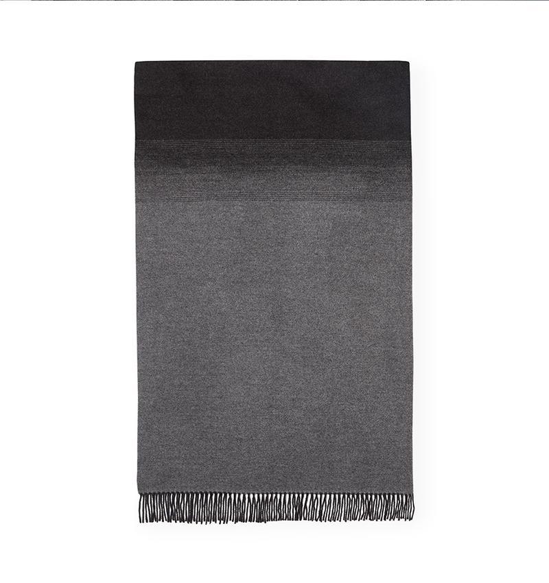 Jeno Throw - Elegant Linen