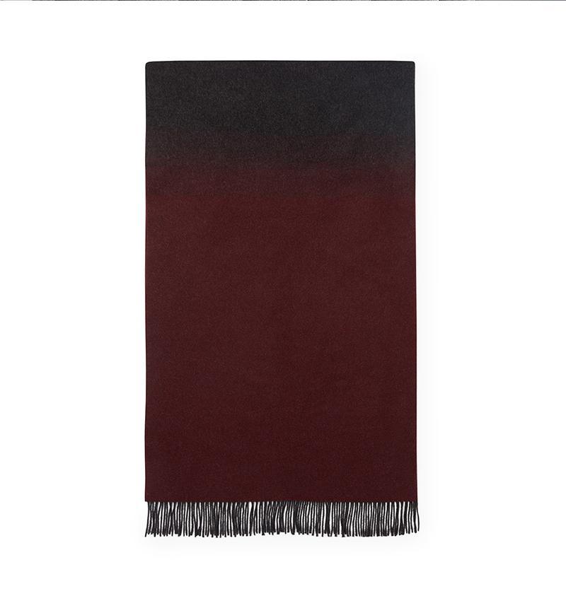 Jeno Throw - Elegant Linen
