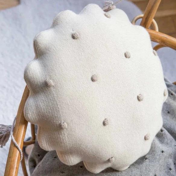 Knitted Cushion Round Biscuit - Elegant Linen