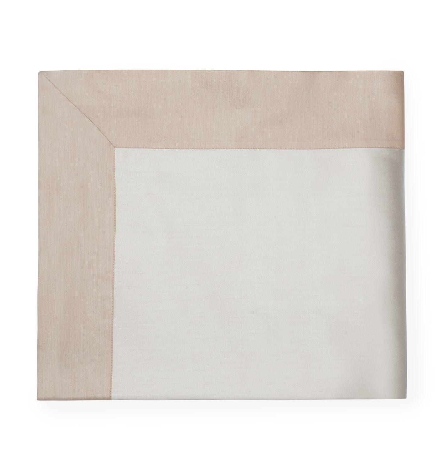 Larro Collection - Elegant Linen