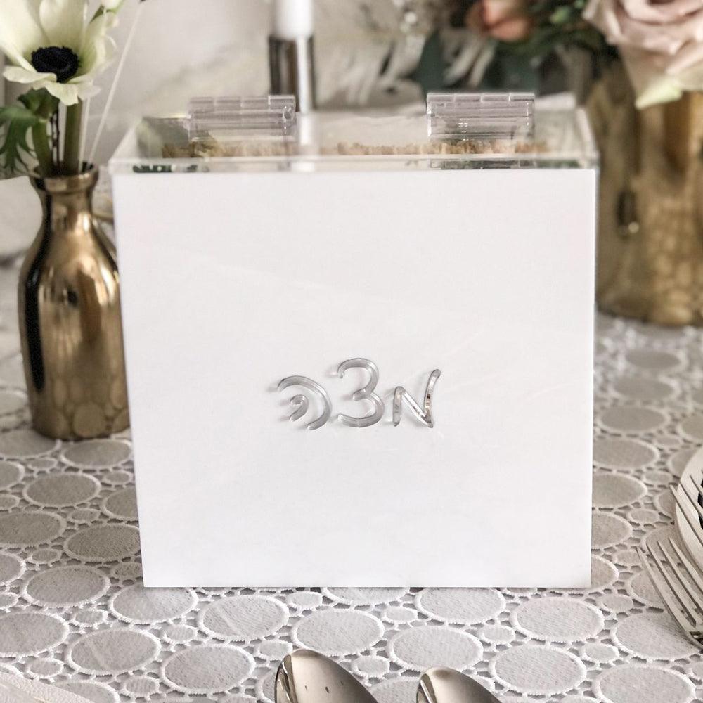 Lucite Matzah Box - Elegant Linen