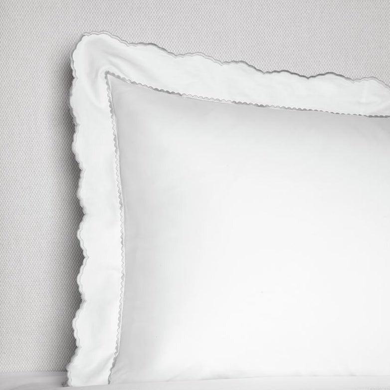 Pettine Collection - Elegant Linen