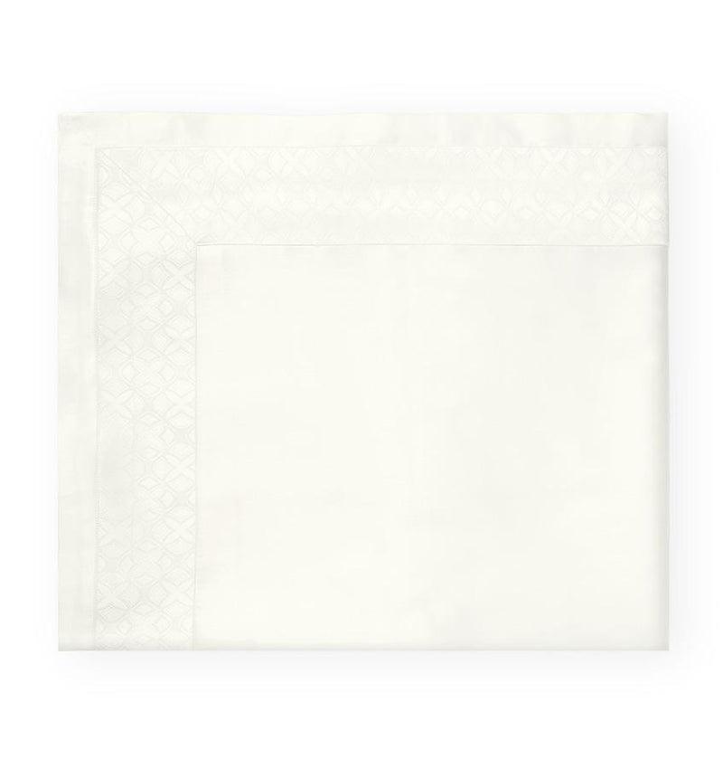 SFERRA Giza 45 Quatrefoil Collection - Elegant Linen