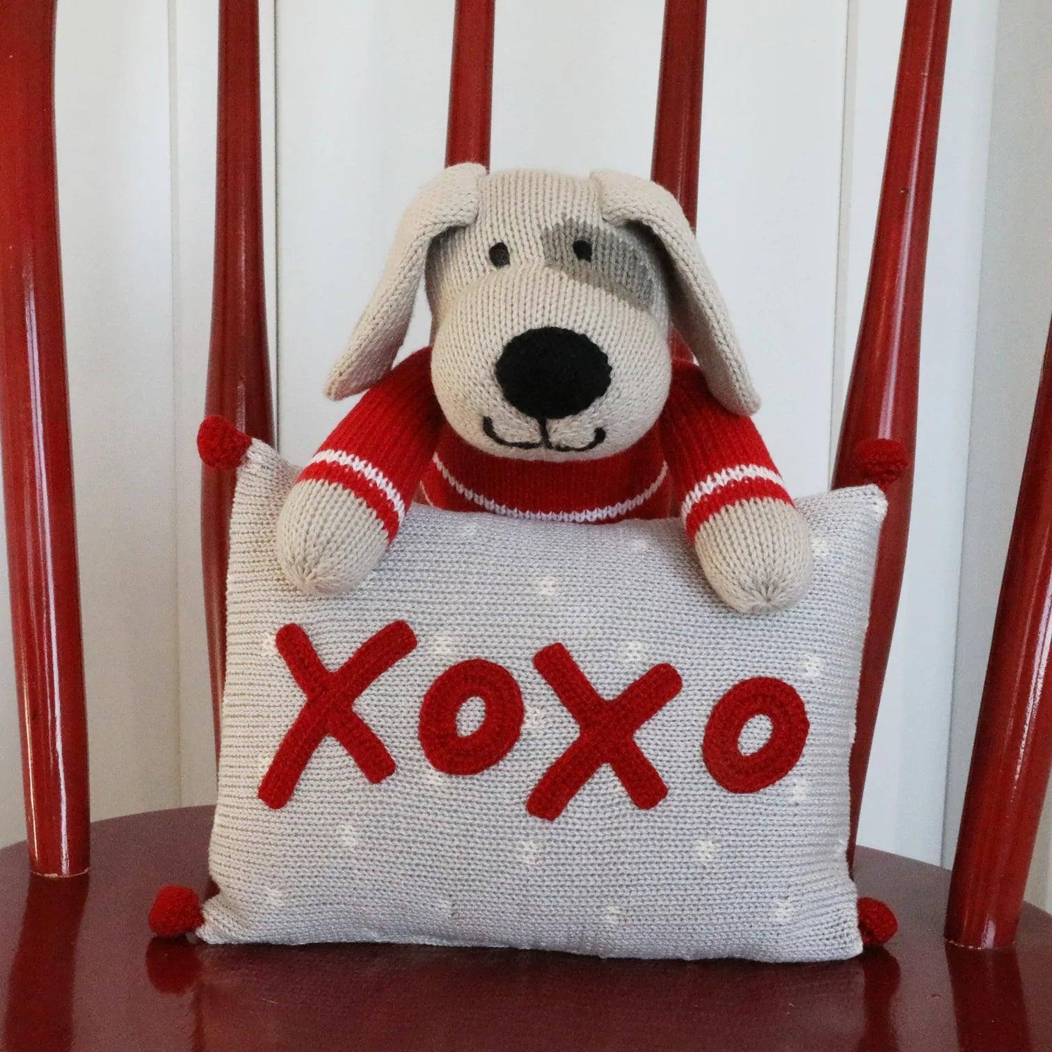 XOXO Mini Pillow, red - Elegant Linen