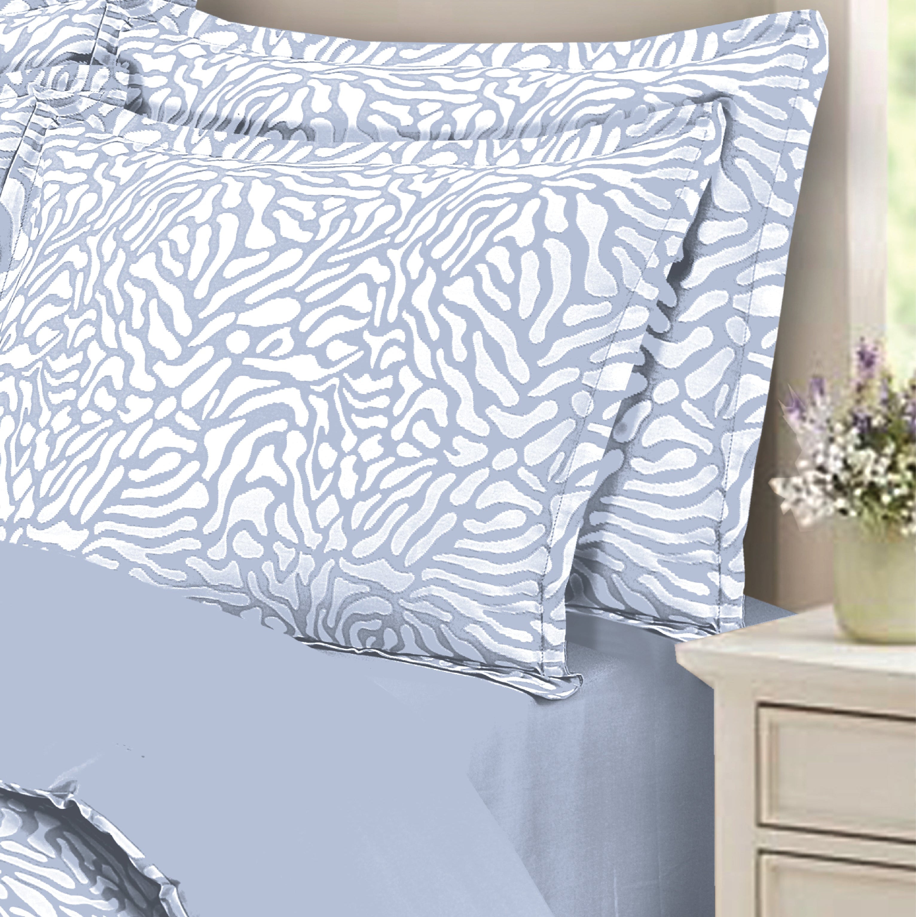 Swirl 4 Piece Bedding Set