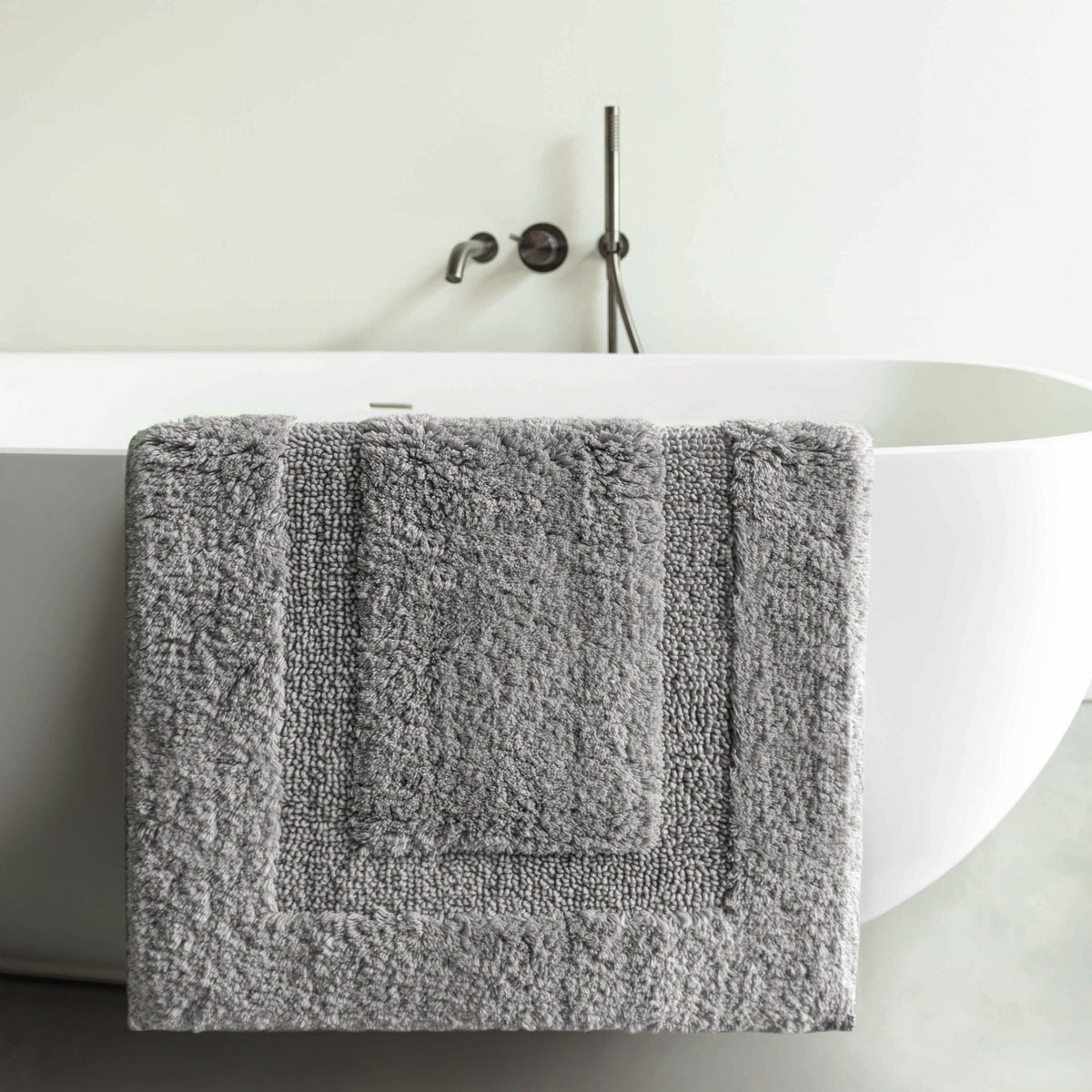 Classic Bath Rug