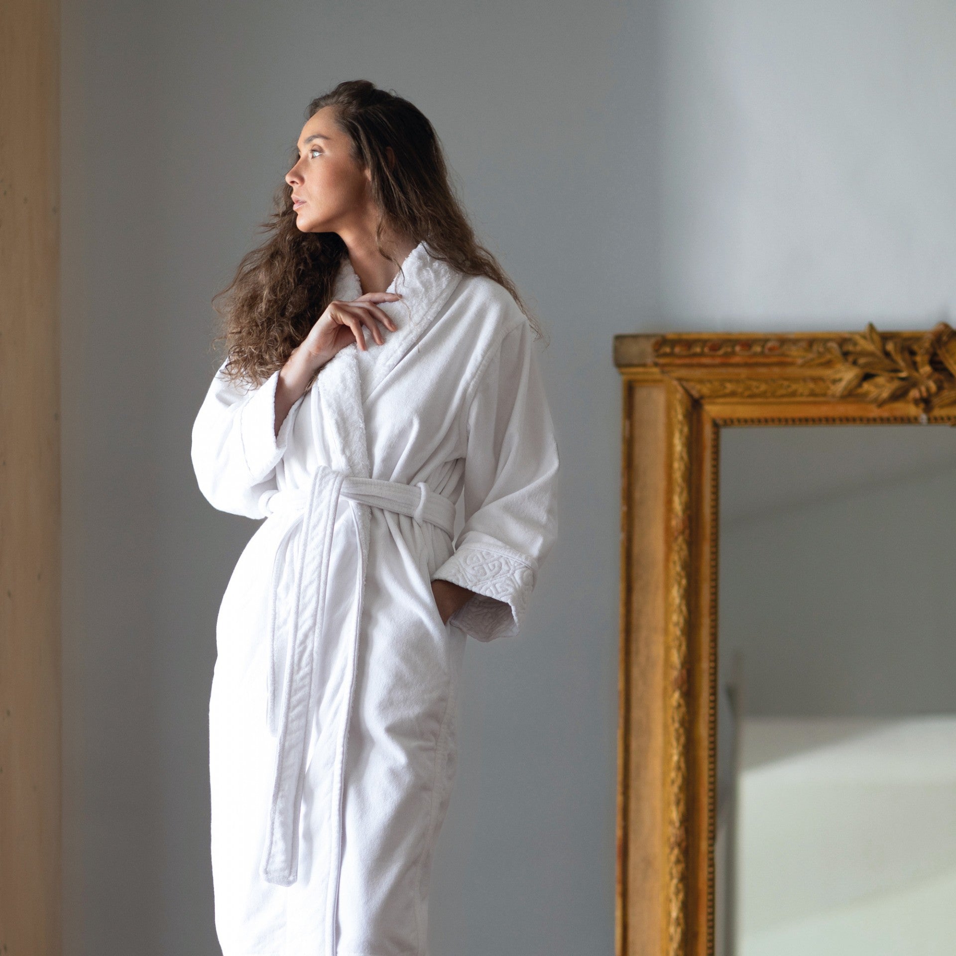 Grand Egoist Bath robe