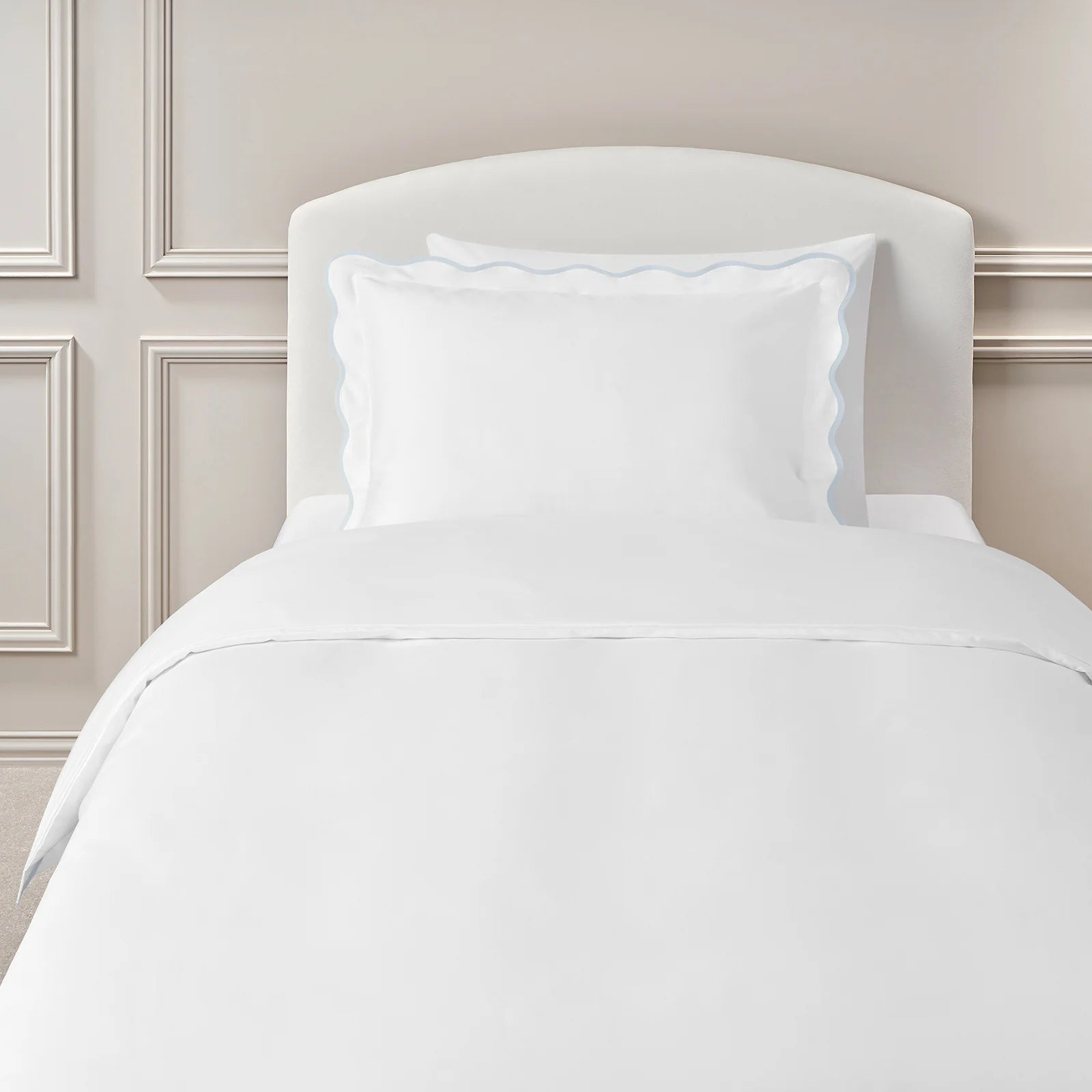 Soft Waves 6 Piece Bedding Set