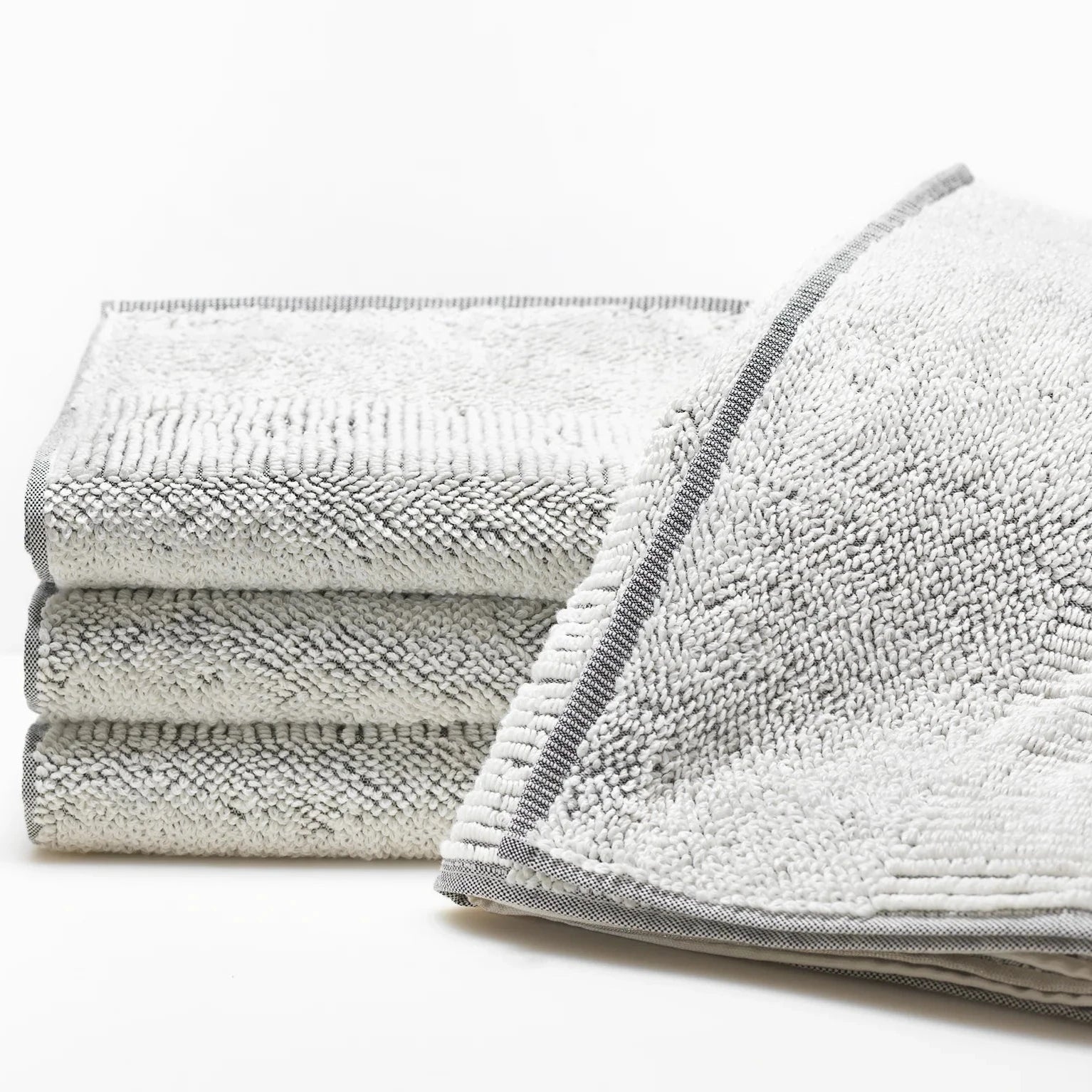 Aura Hand Towel