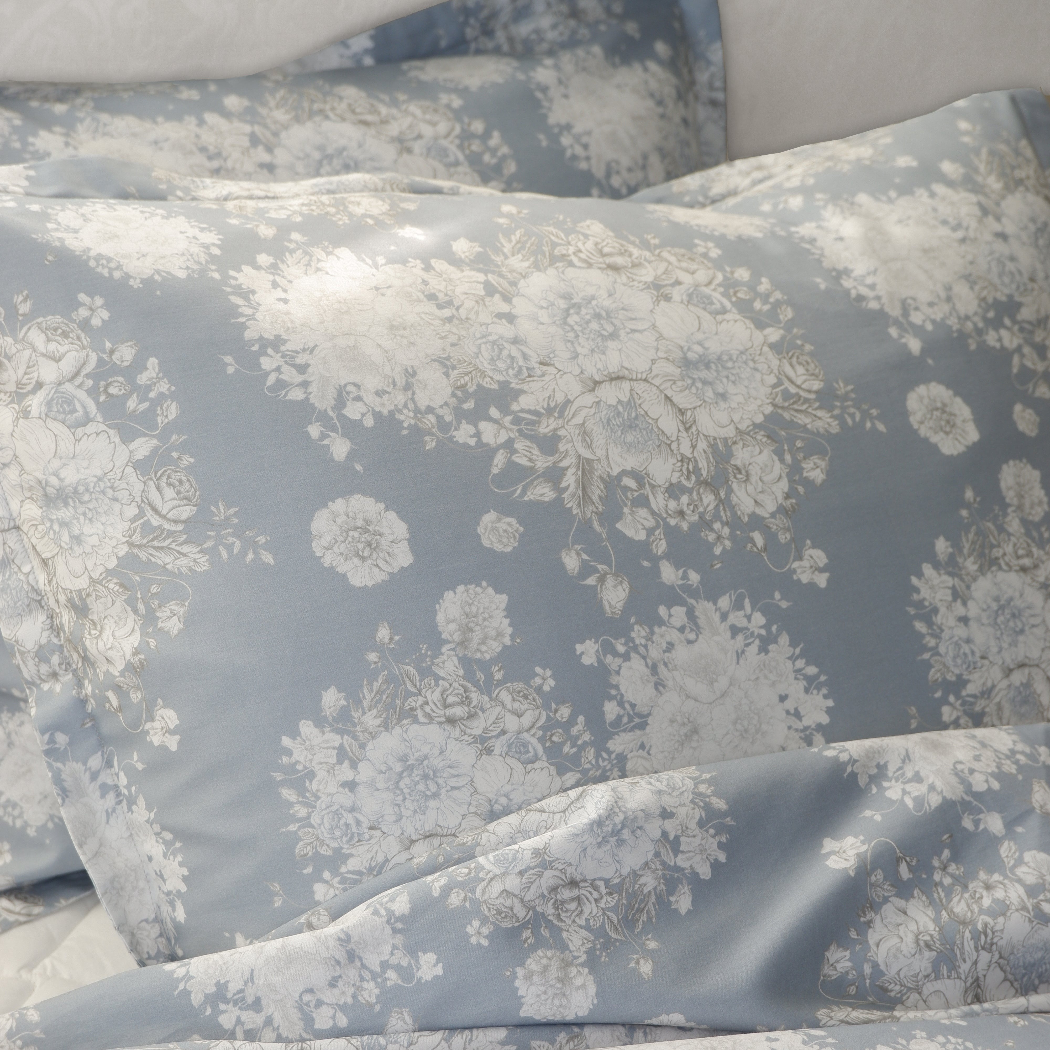 Borogana Blue 4 Piece Bedding Set