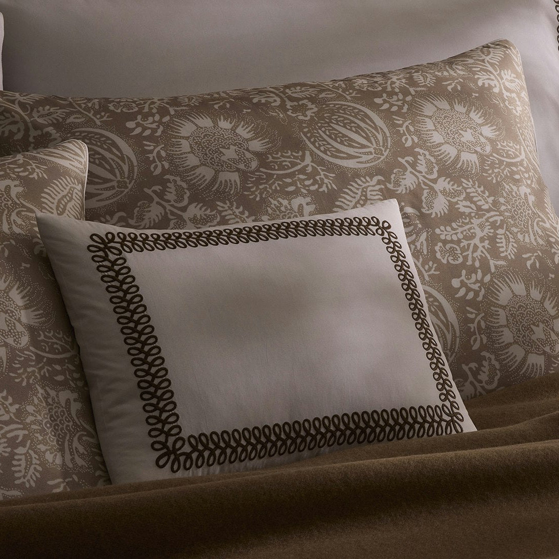 Granada 4 Piece Bedding Set