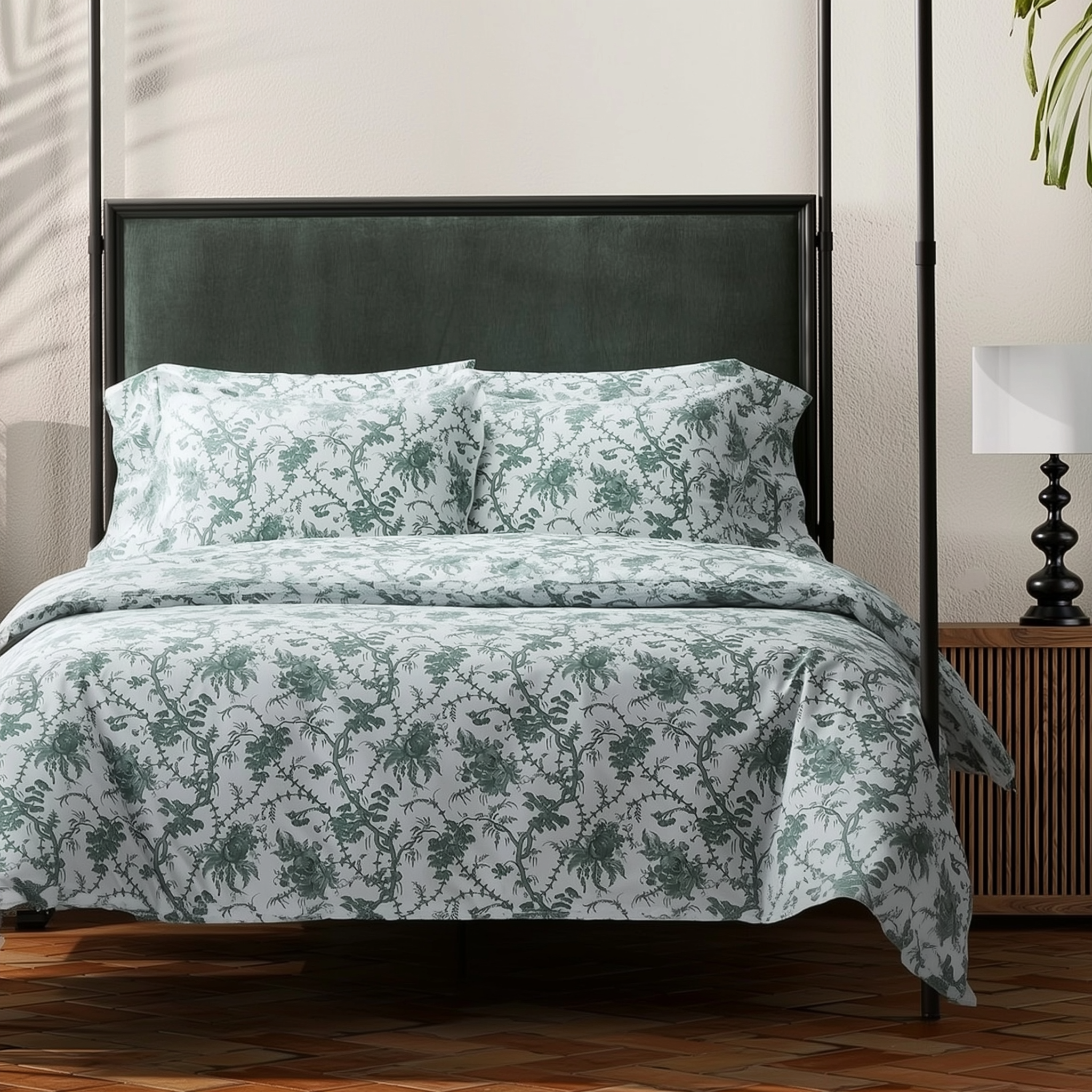 San Cristobal 4 Piece Bedding Set