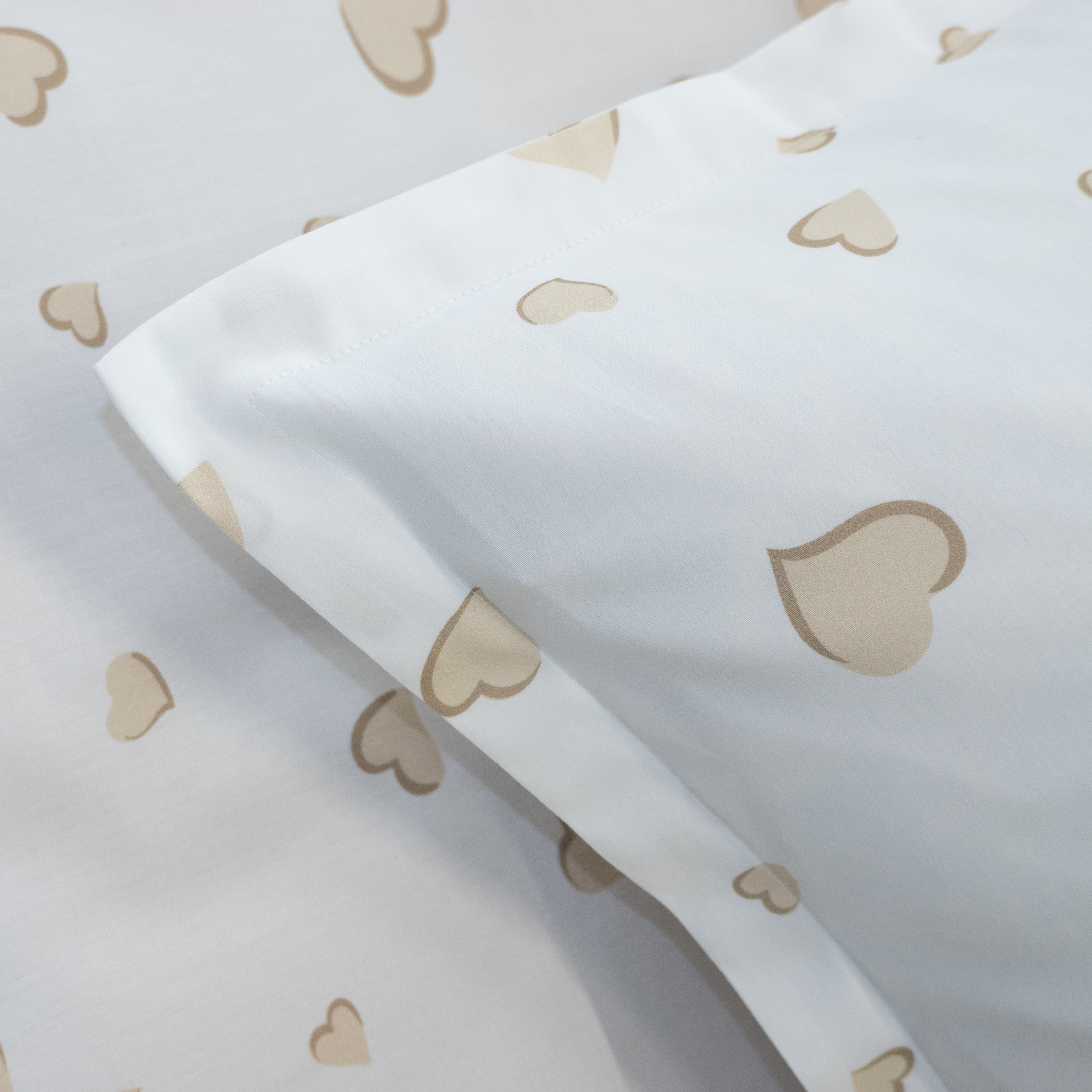 Cuoricini 4 Piece Bedding Set