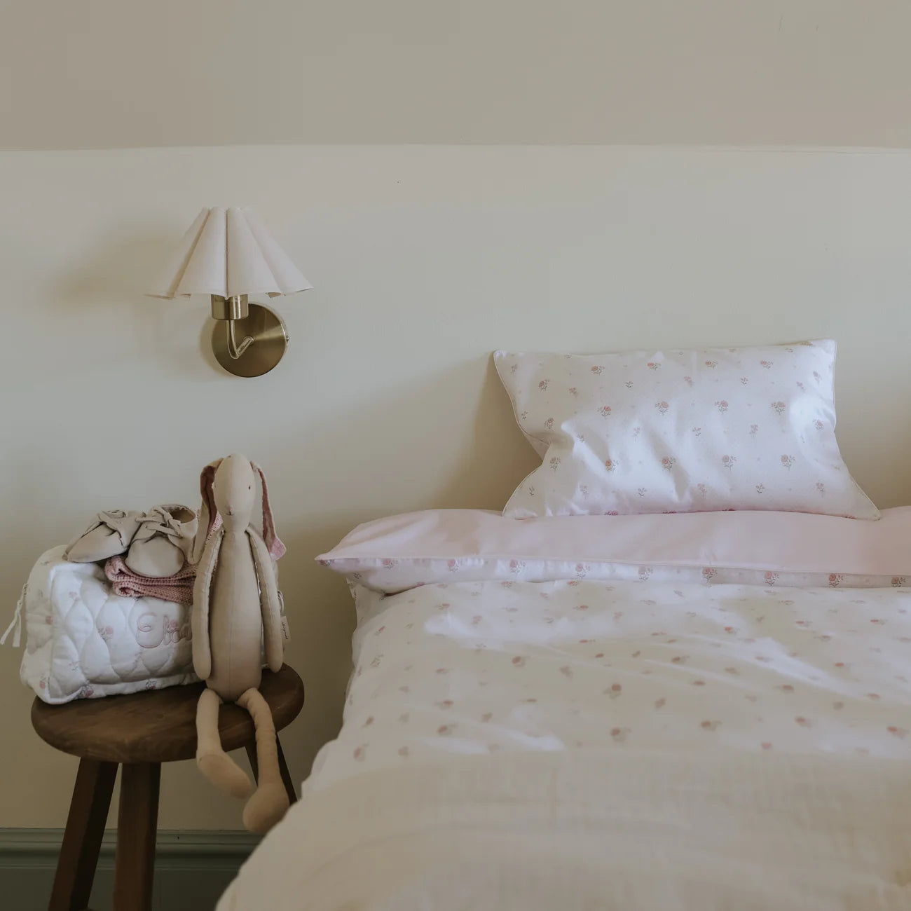 Ditsy Floral 3 Piece Bedding Set