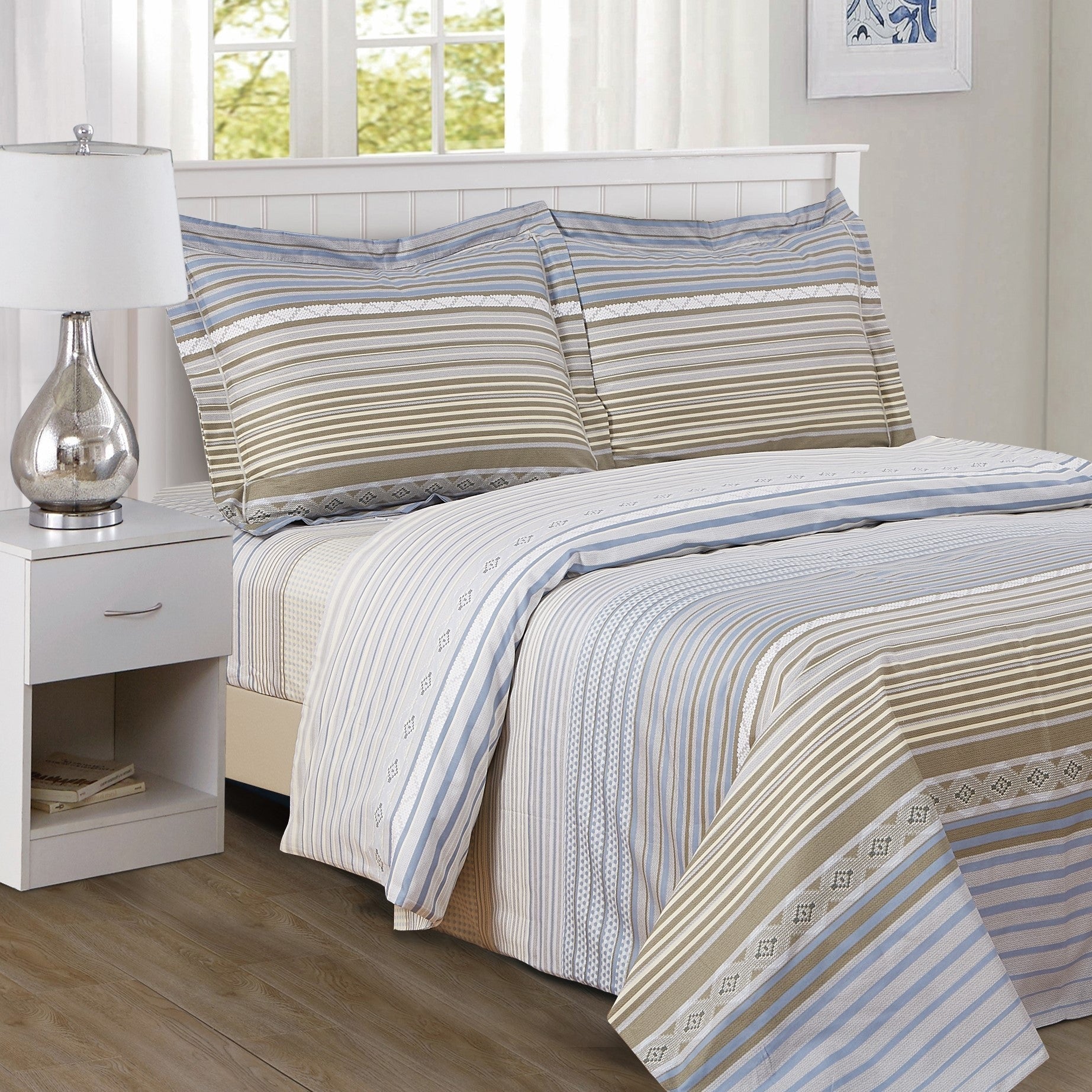 French Heritage New 6 Piece Bedding Set