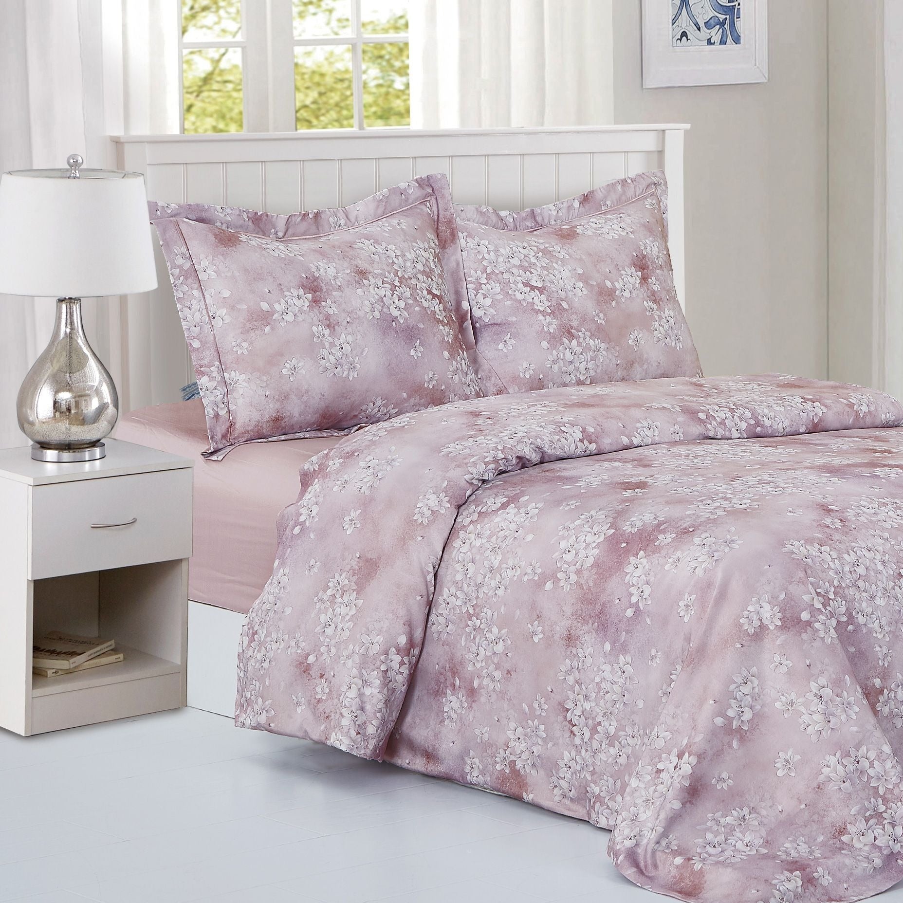 French Magnolia Rose  8 Piece Bedding Set