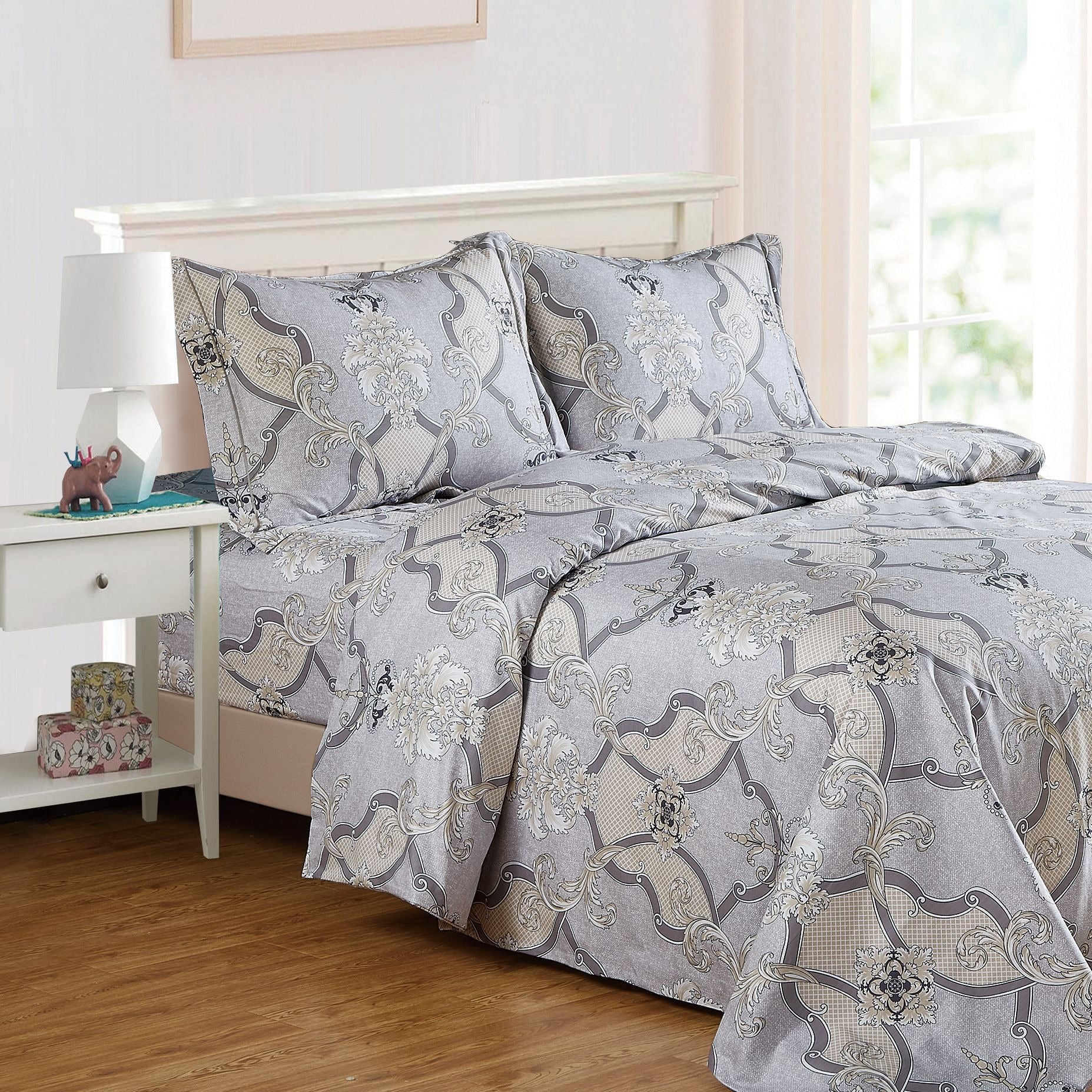 French Monogram 6 Piece Bedding Set