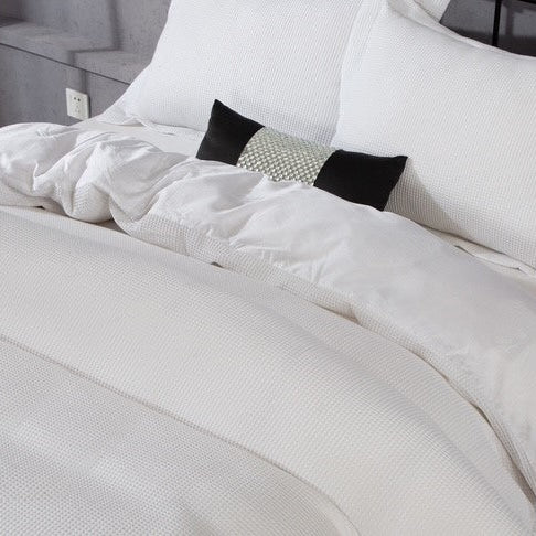 French Waffle White 8 Piece Bedding Set
