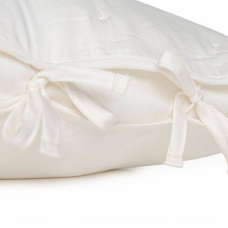 Grace Quilt and Shams