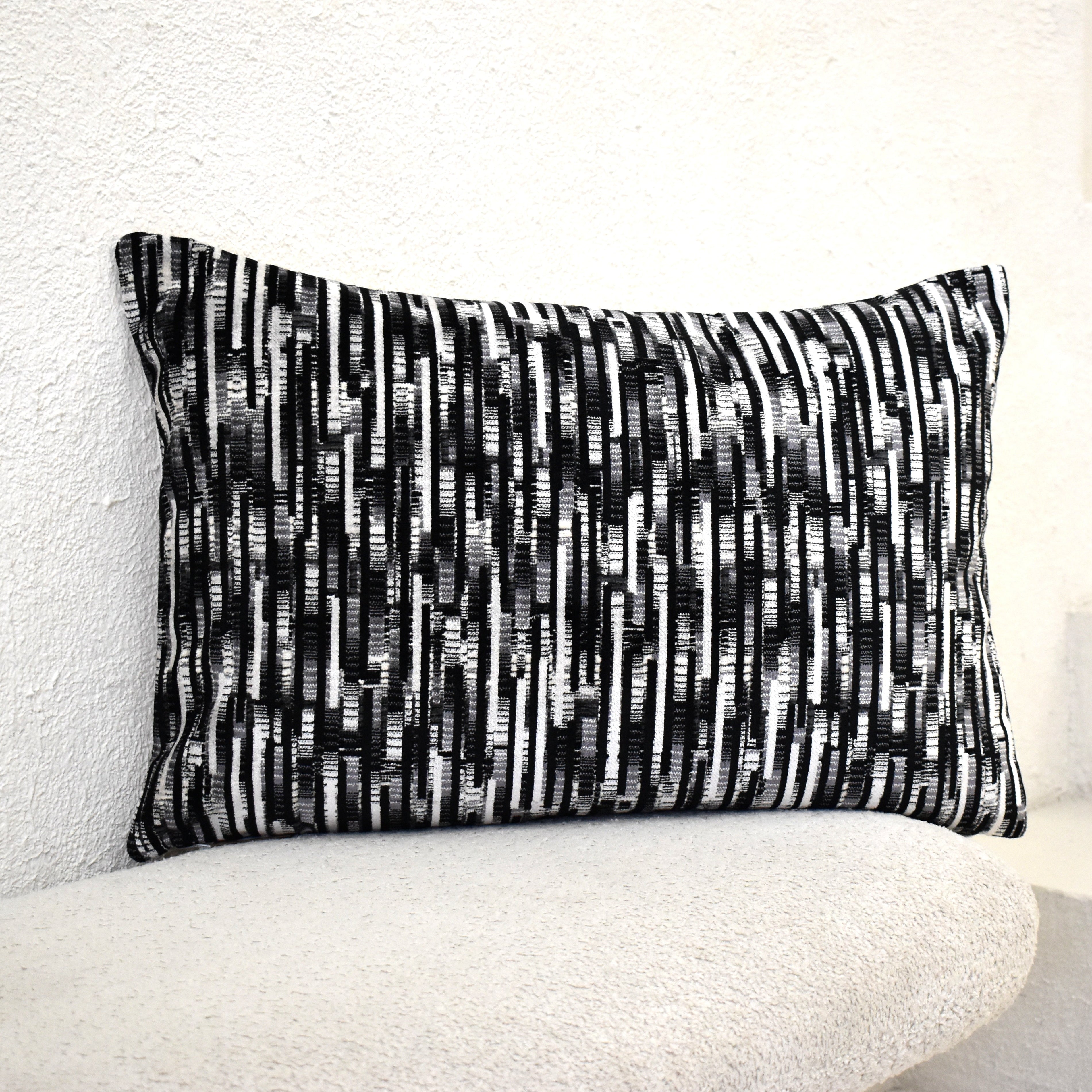 Metric Pillow