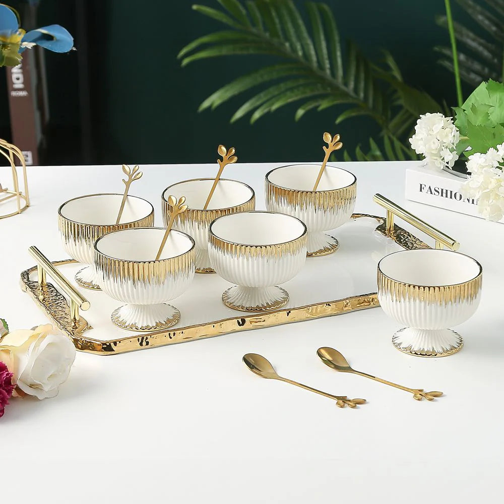 Porcelain Dessert Mugs with Coordinating Tray