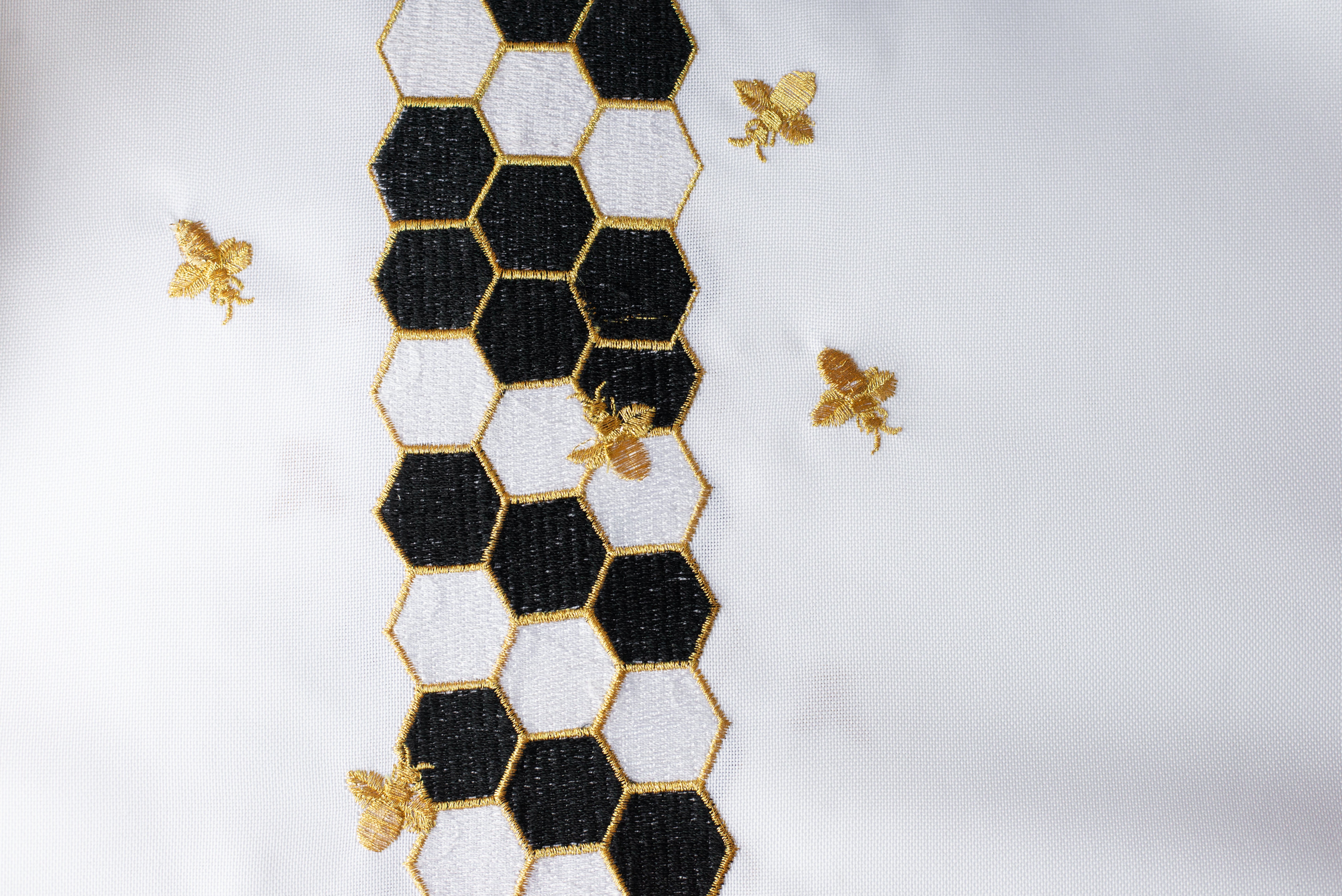 Queen Bee Tablecloth