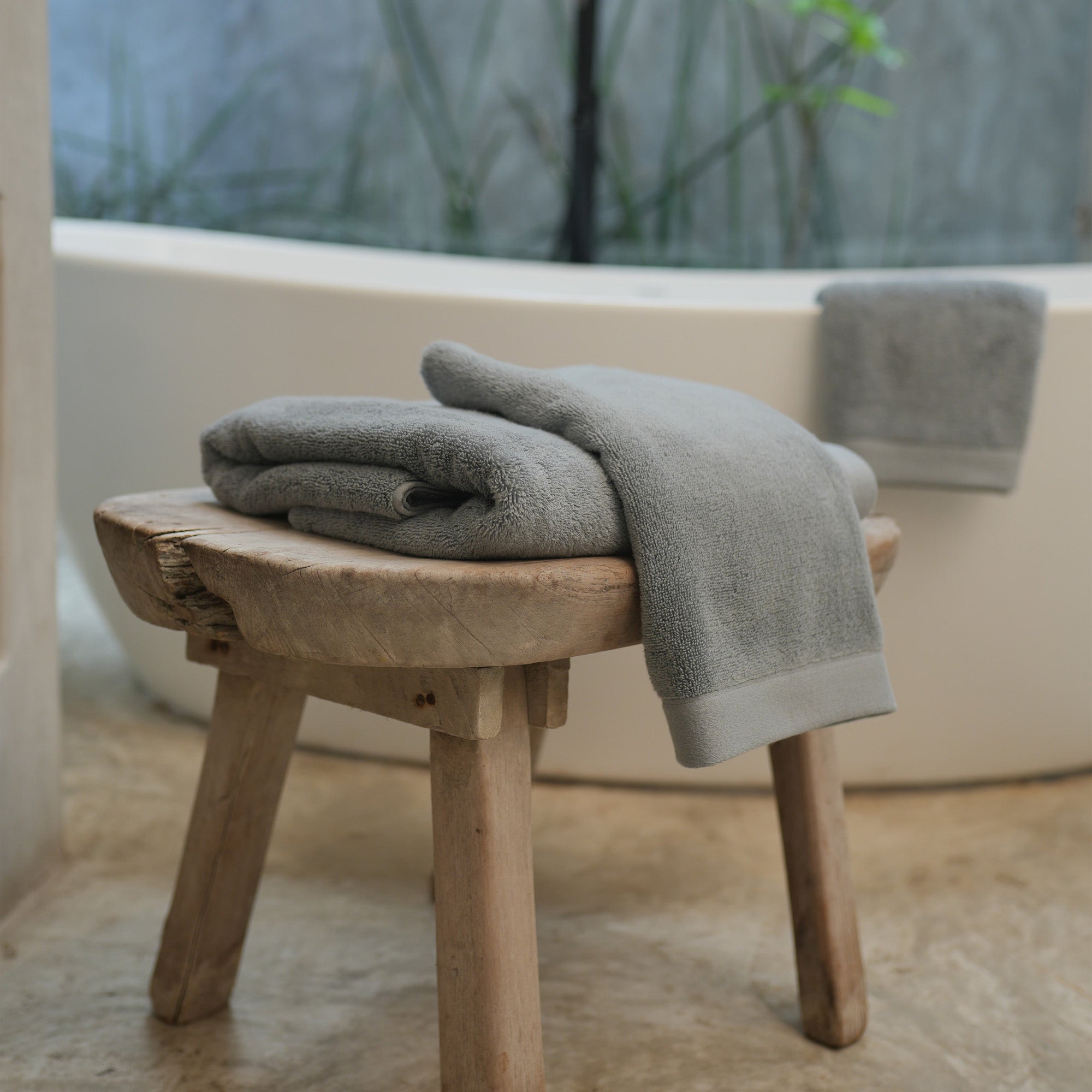 Oasis Bath Towels Pair