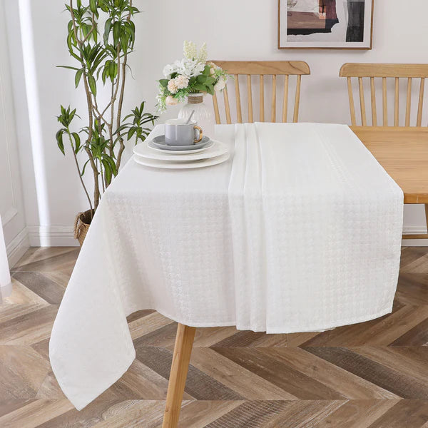 Houndstooth - White Tablecloth Jacquard