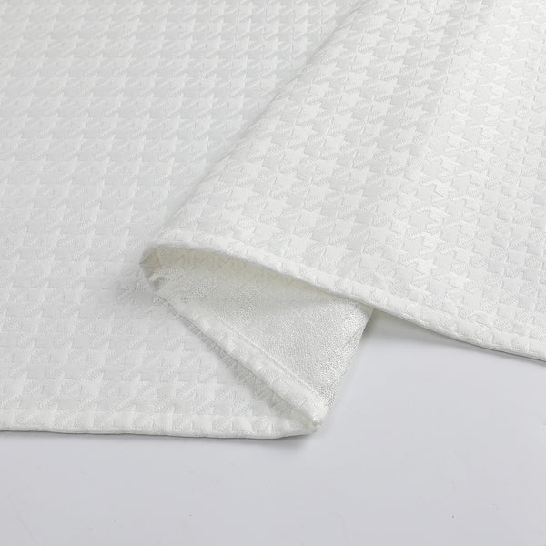 Houndstooth - White Tablecloth Jacquard