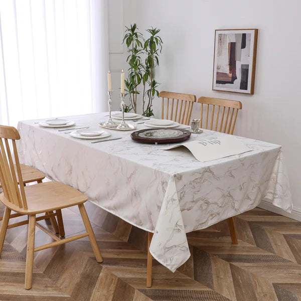 Majestic Pure Tablecloth - Thumbnail 4