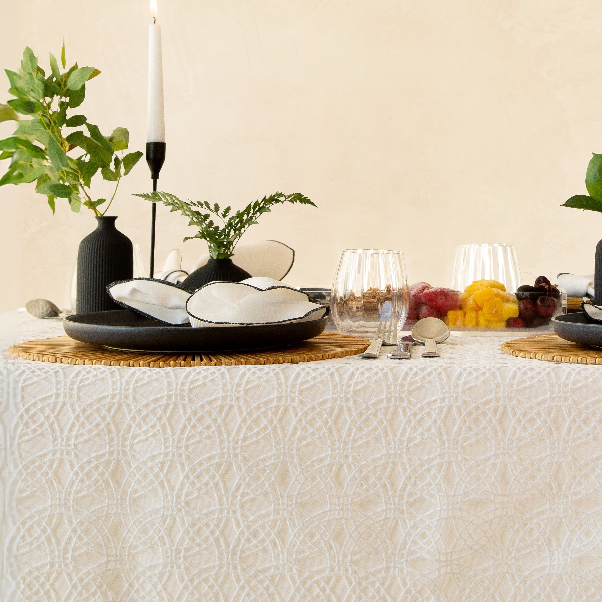 Trise Tablecloth
