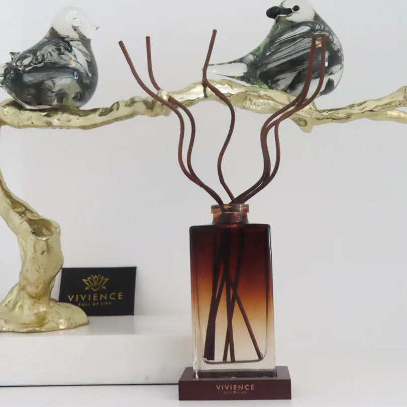 Reed Diffuser with Black Curvy Reeds and Wooden Tray