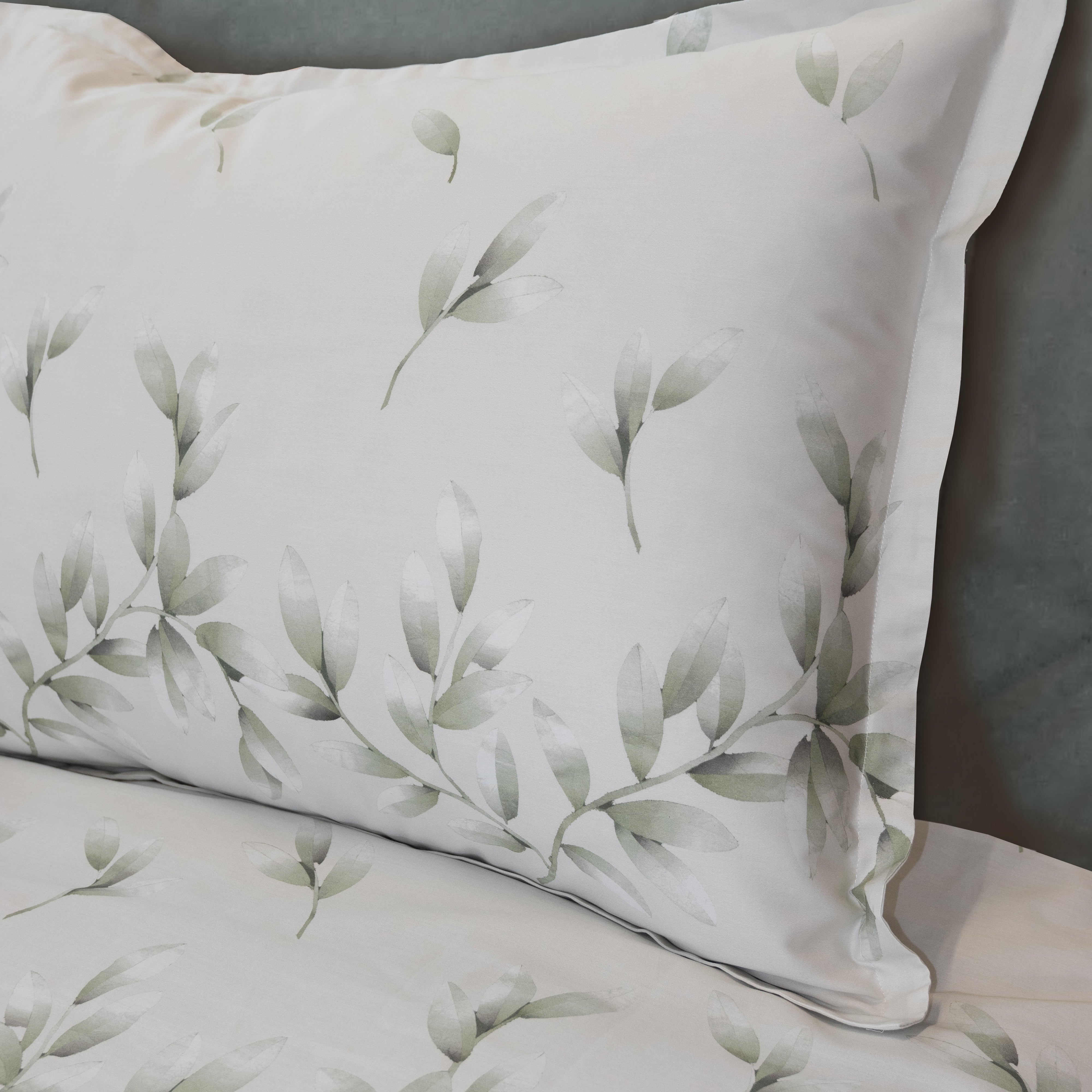 Venezia Green 4 Piece Bedding Set
