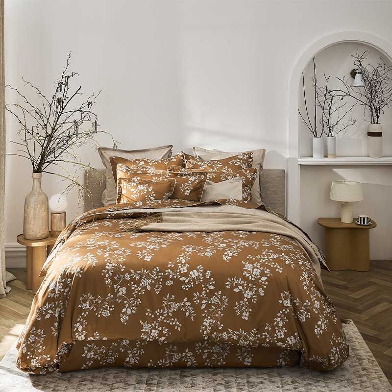 Vivienne Collection