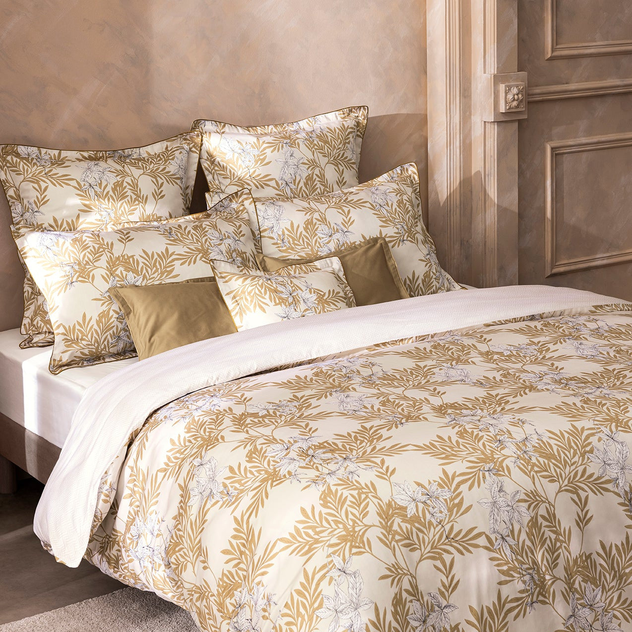 Promenade 4 Piece Bedding Set