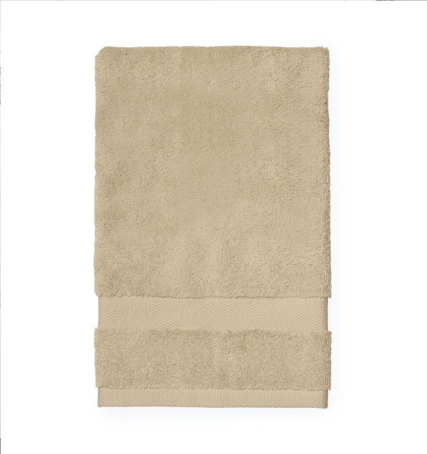 Bello Towel - Elegant Linen