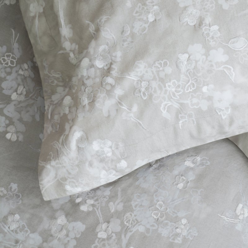 Bloom 4 Piece Bedding Set