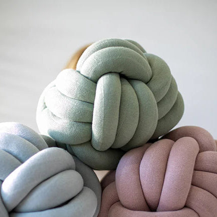 Knot Pillow