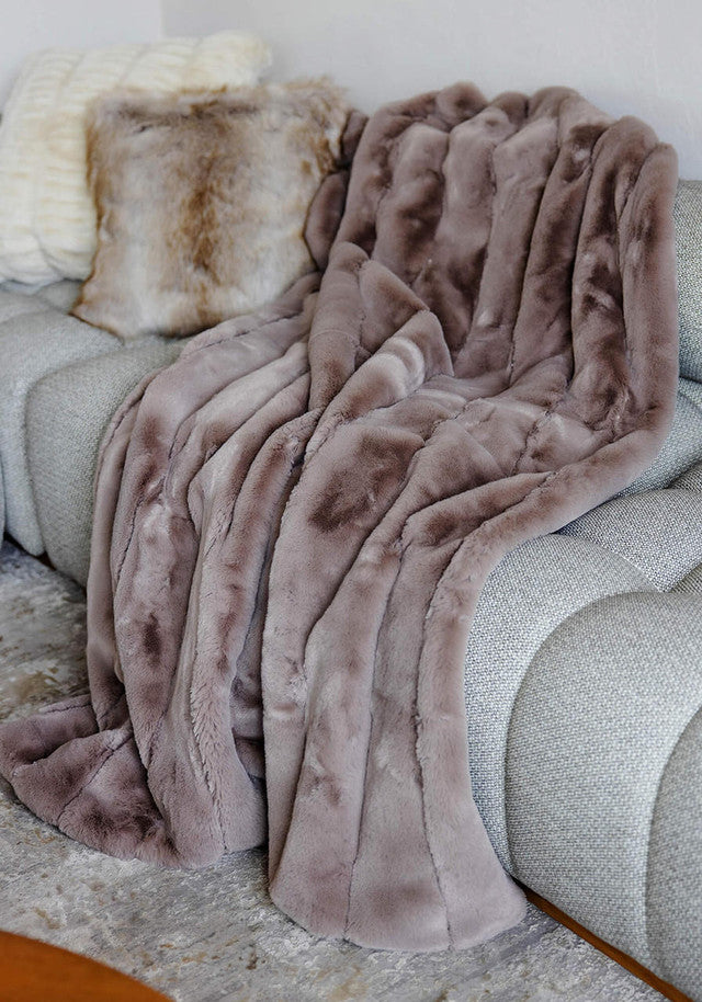Latte Faux Fur Posh Throw