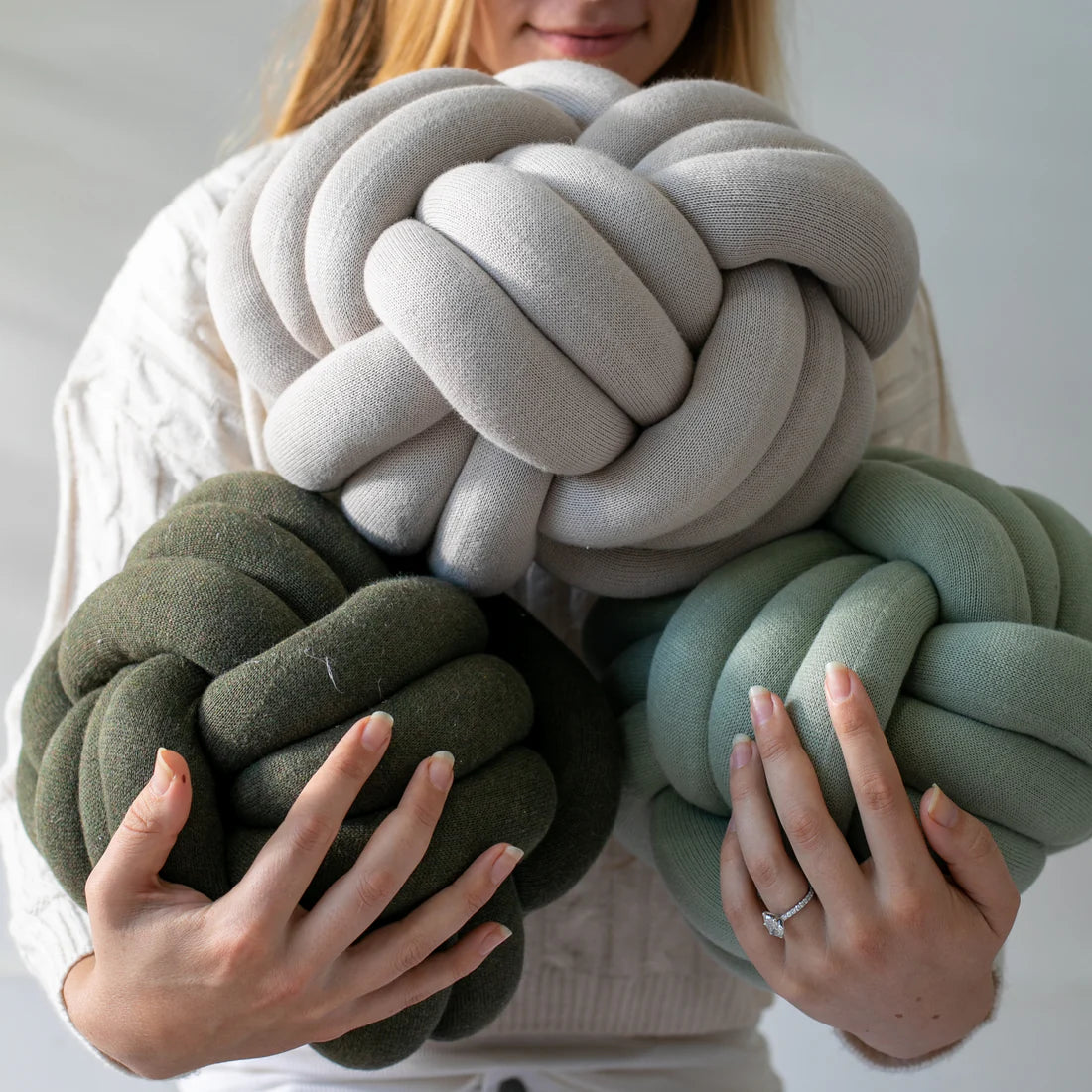 Knot Pillow- Hunter Mel