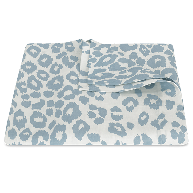 Iconic Leopard Tablecloth