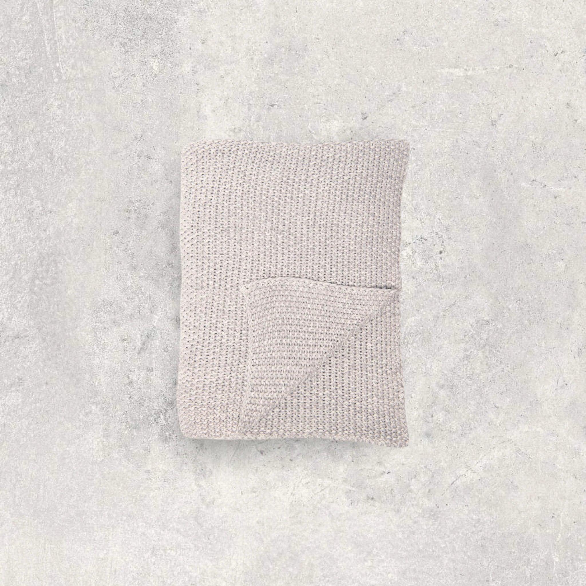 Marlled Grey Throw - Elegant Linen
