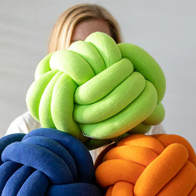 Knot Pillow