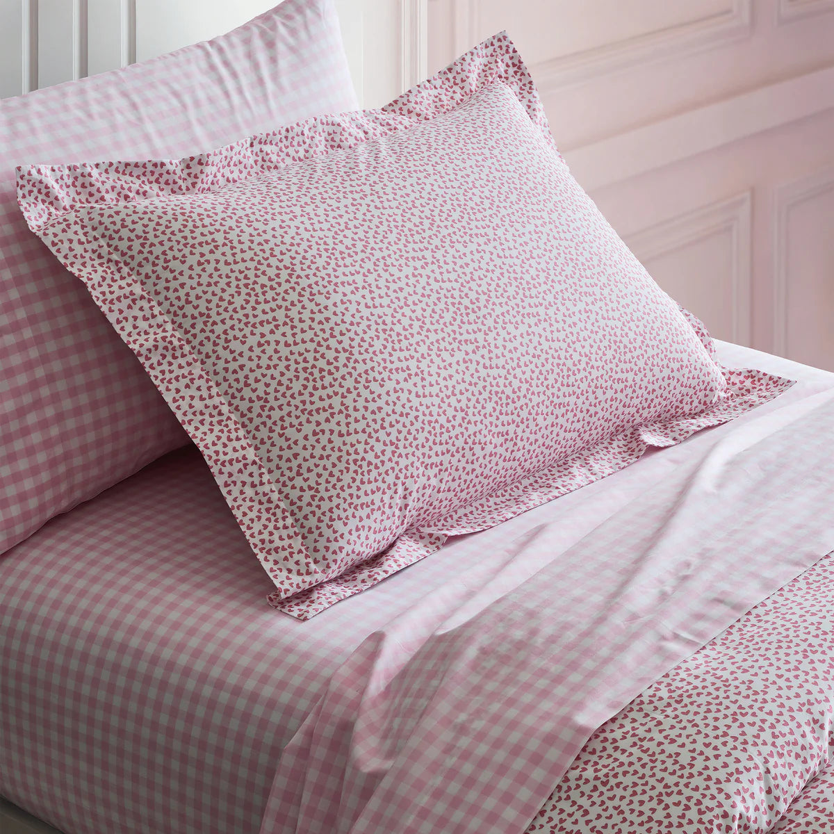 Sweethearts 4 Piece Bedding Set