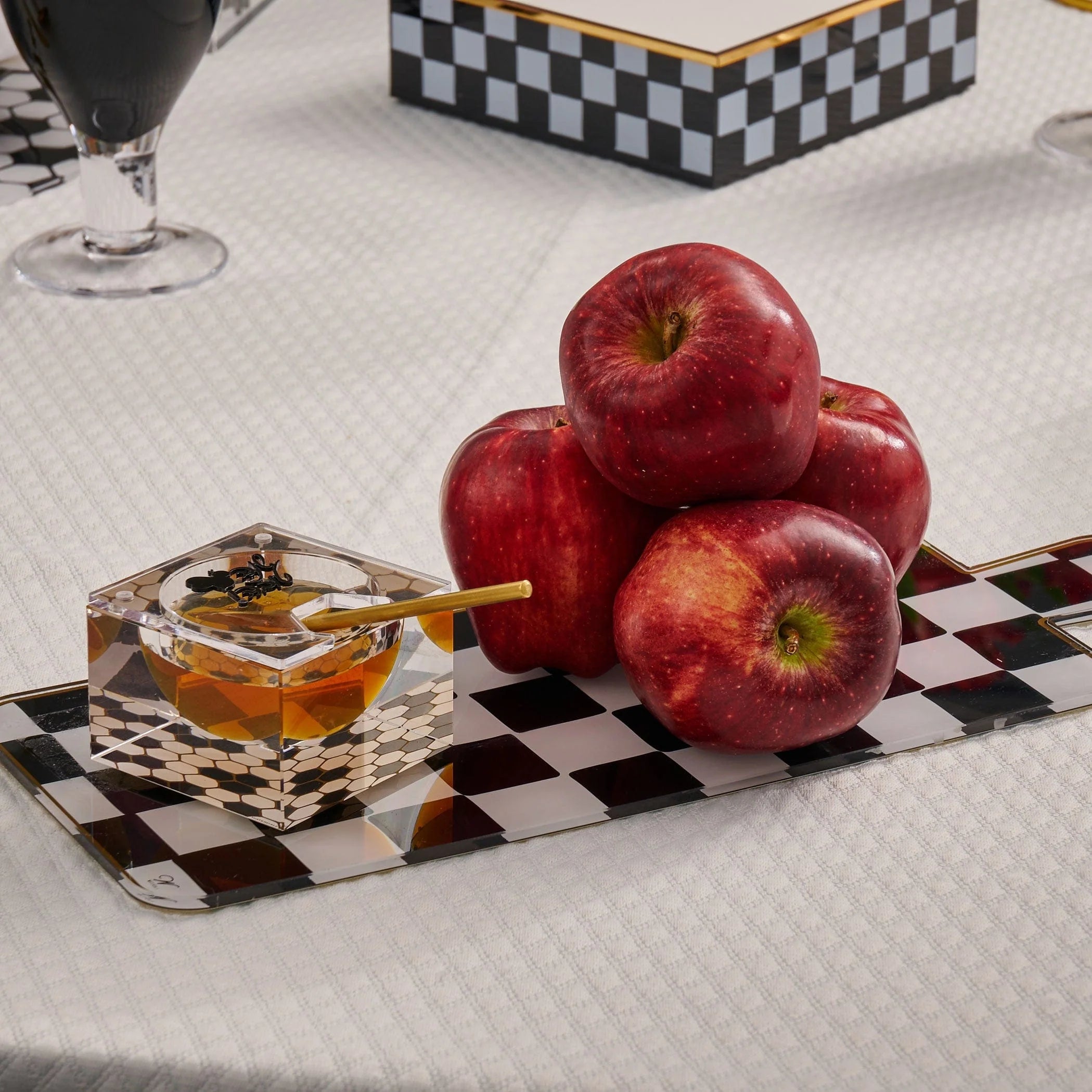 Waterdale Collection Charcuterie Board - Thumbnail 2