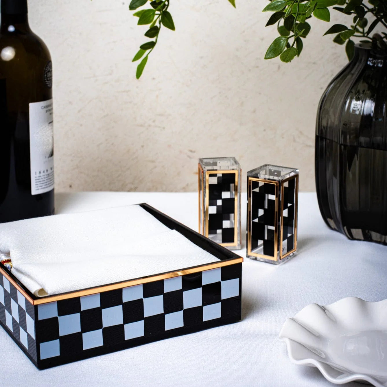 Onyx Napkin Holder