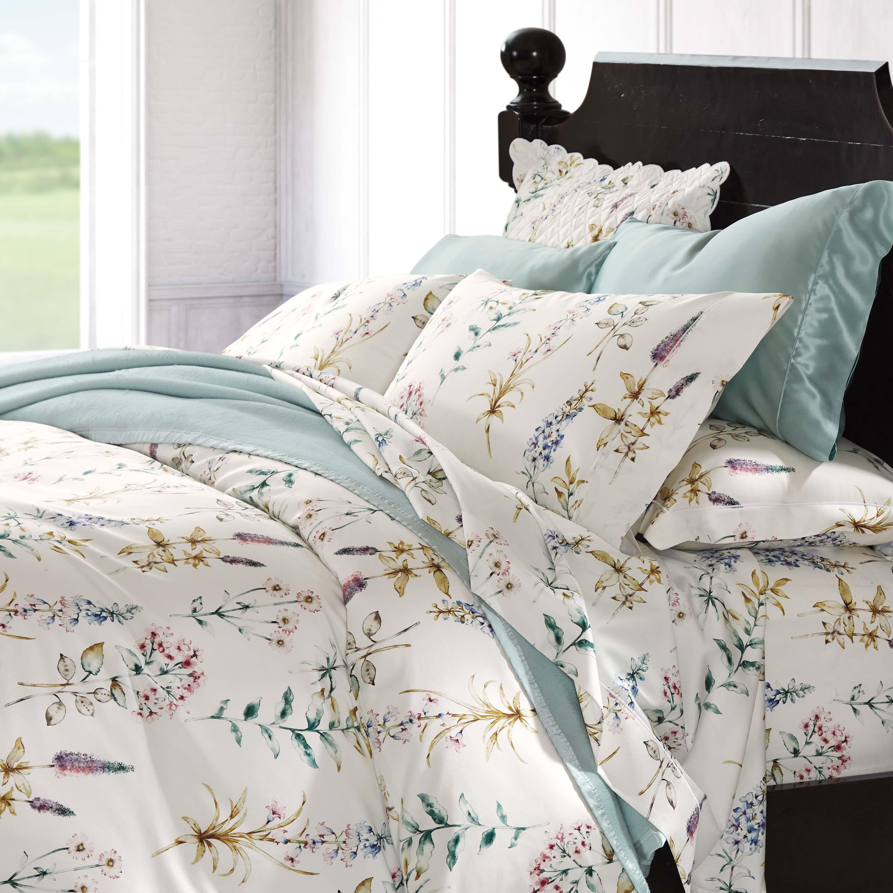 Celia 4 Piece Bedding Set - Elegant Linen