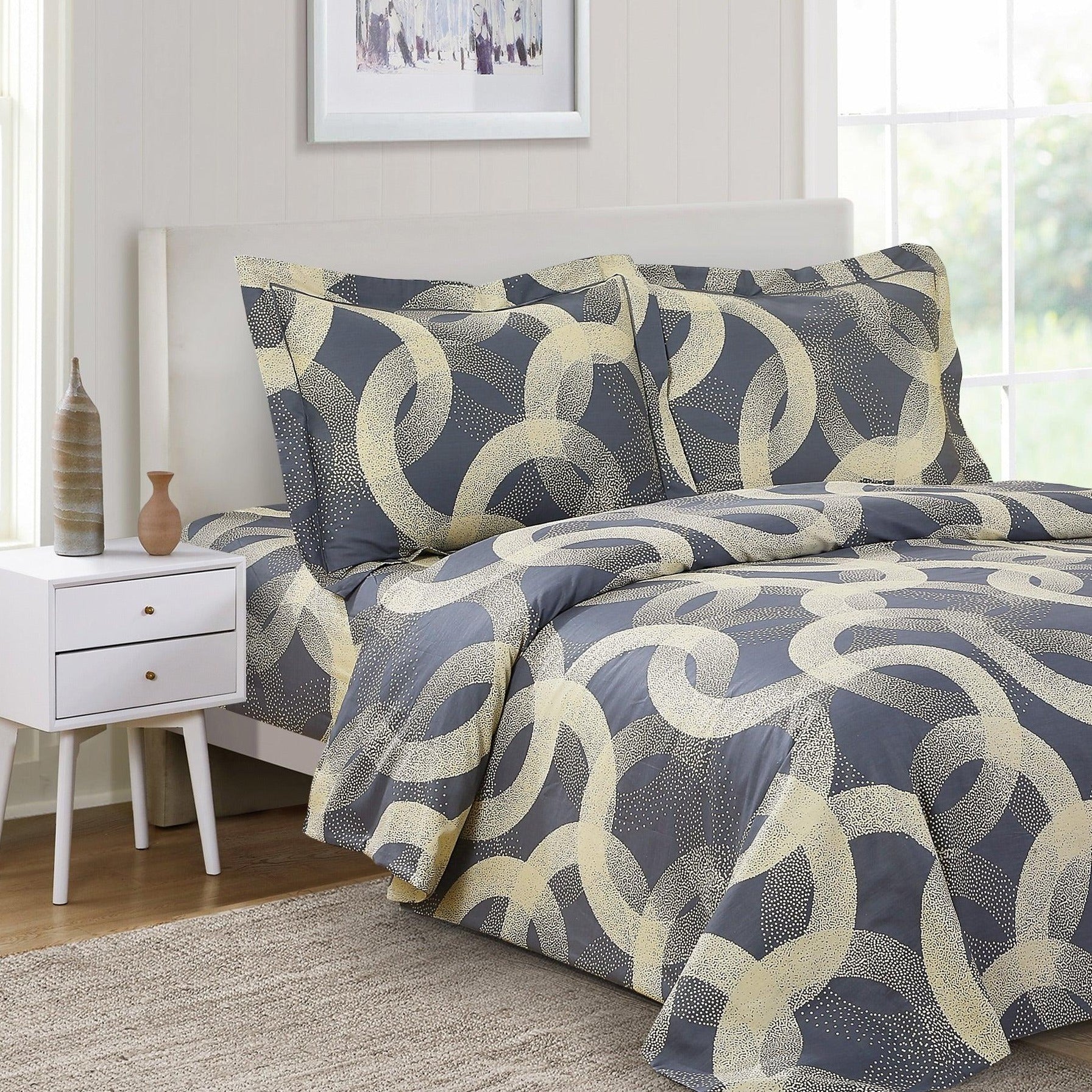 French Circular 6 Piece Bedding Set - Elegant Linen